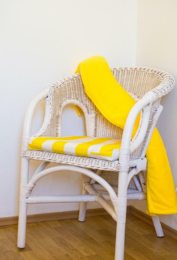 Yellow Lily Mostar Apartman エクステリア 写真